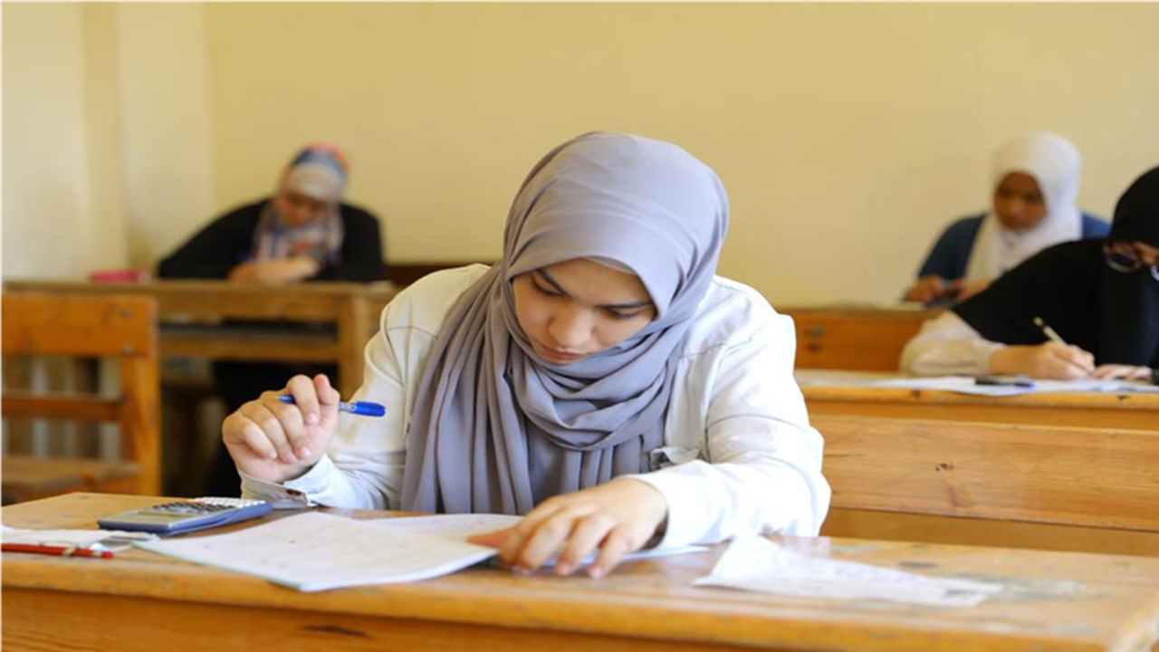 رابط مباشر.. نتائج الشهادة الإعدادية تظهر في 10 محافظات مصرية خلال ساعات